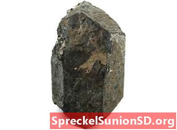 Augit: Ein gesteinsbildendes Mineral, das auf der ganzen Welt vorkommt
