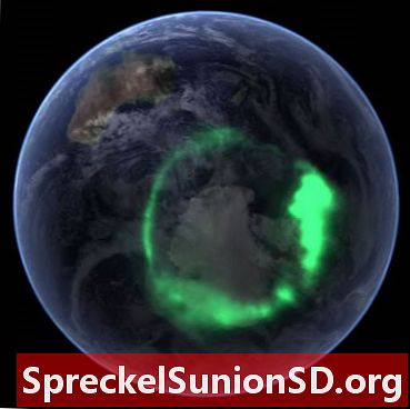 Aurora Australis från rymden: Den gröna ringen över Antarktis