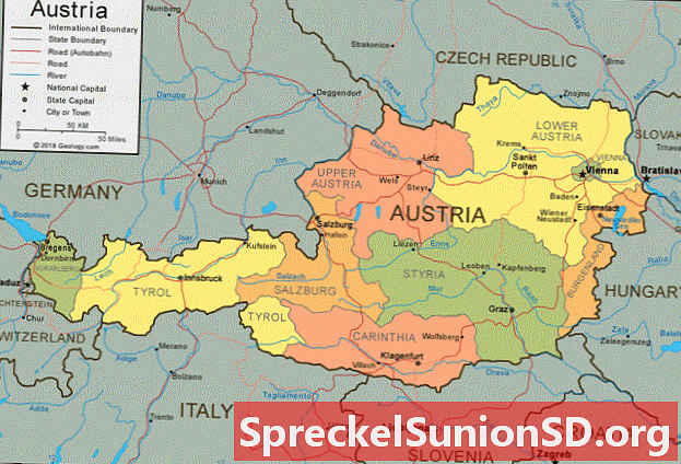 Карта Аустрије и сателитске слике