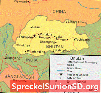 ブータン地図と衛星画像