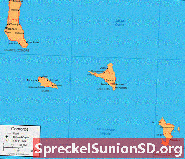 Карта острва Комори и сателитска слика