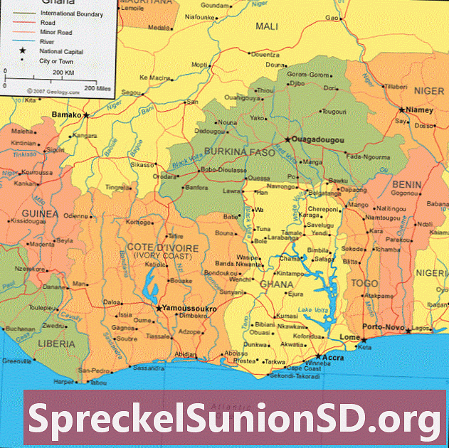 Карта Ганы и спутниковое изображение