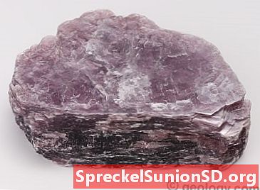 Лепідоліт: багатий на літій слюдяний мінерал, часто рожевий або фіолетовий