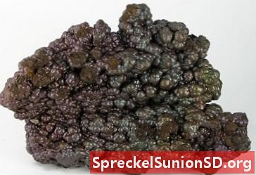 Limonite: isang iron oxide na ginamit bilang pigment at iron ore